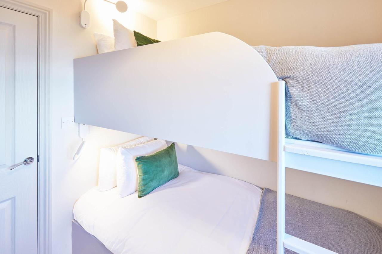 Host & Stay - 'Salty' Seaview Saltburn-by-the-Sea Ngoại thất bức ảnh